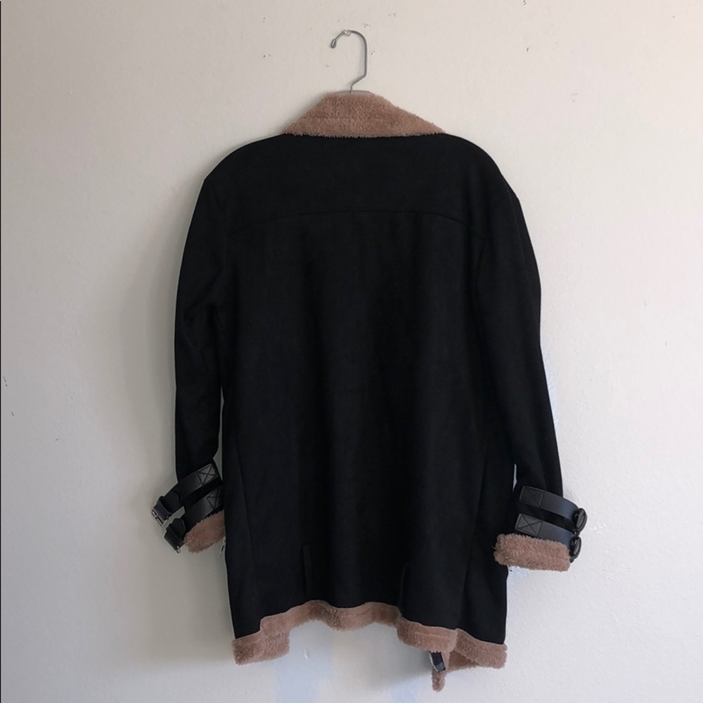 Black Jacket With Faux Fur - Picture 8 of 14